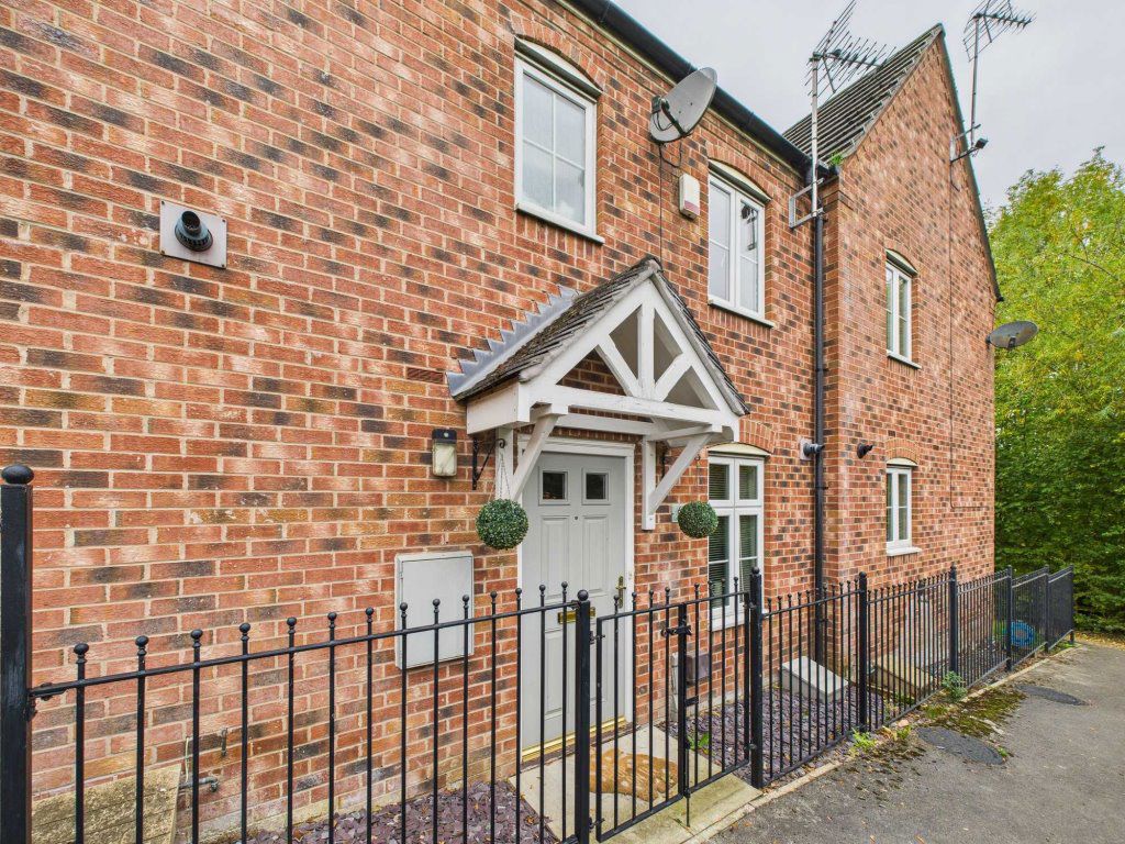 Lake View, Pontefract, WF8